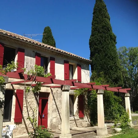 Beautiful Provencal Mas With Pool In The Center Of The Village Of Les Alpilles - Sleeps 14 *